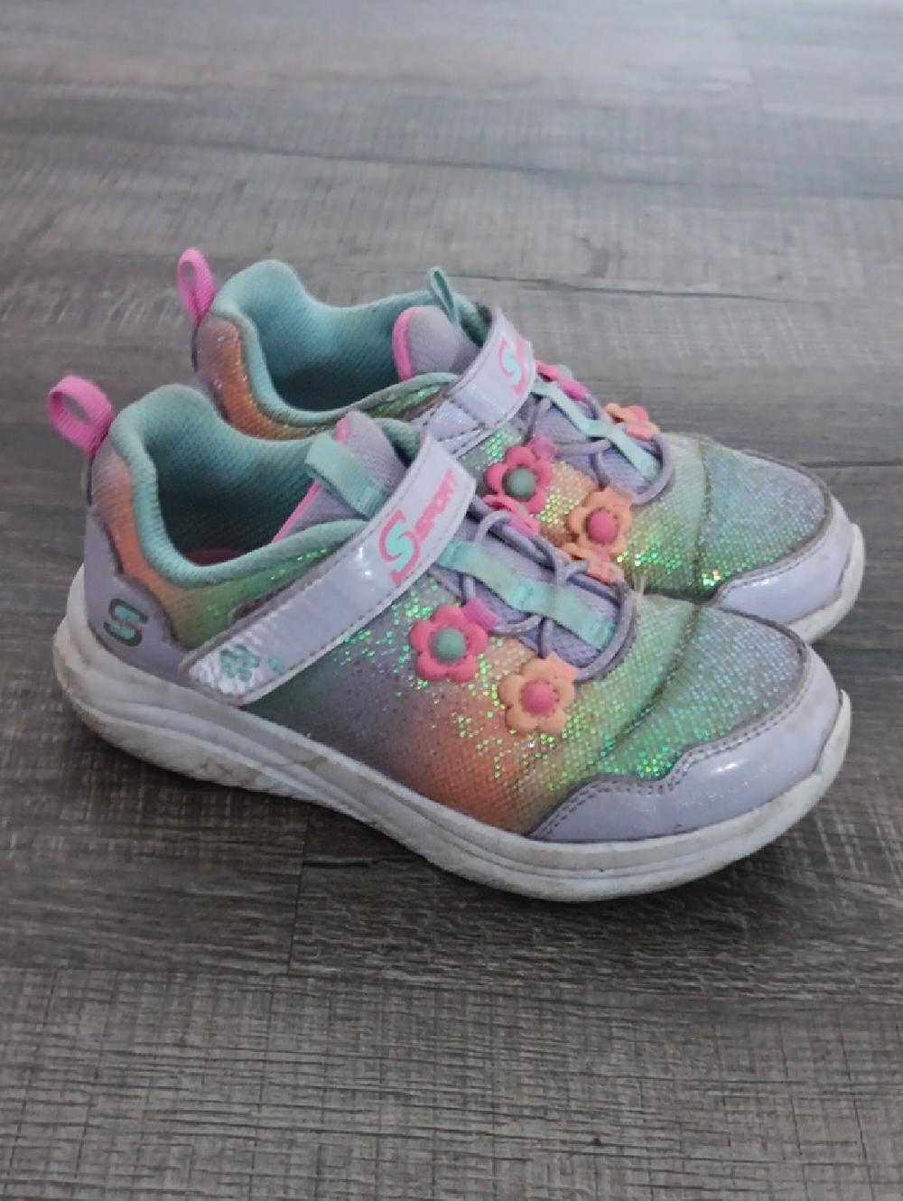 Girls Skechers